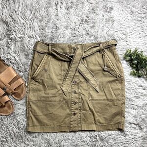 White House Black Market khaki Belted Mini Skirt size 8